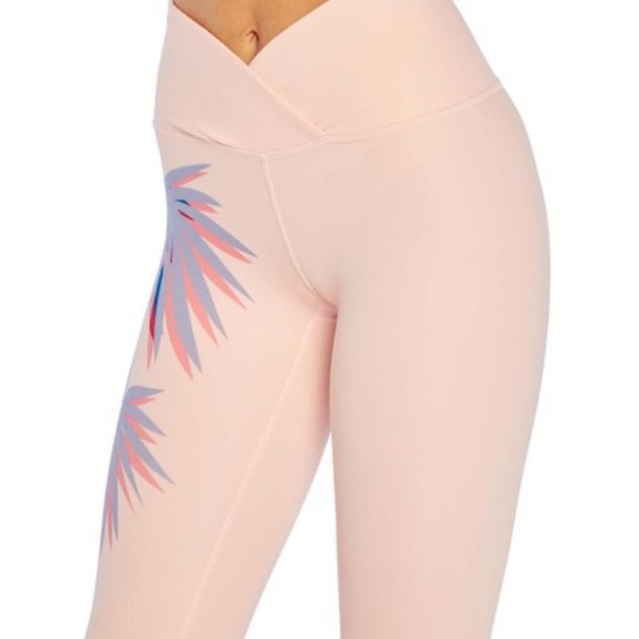 Wildfox Maci Leggings - Picture 2 of 8